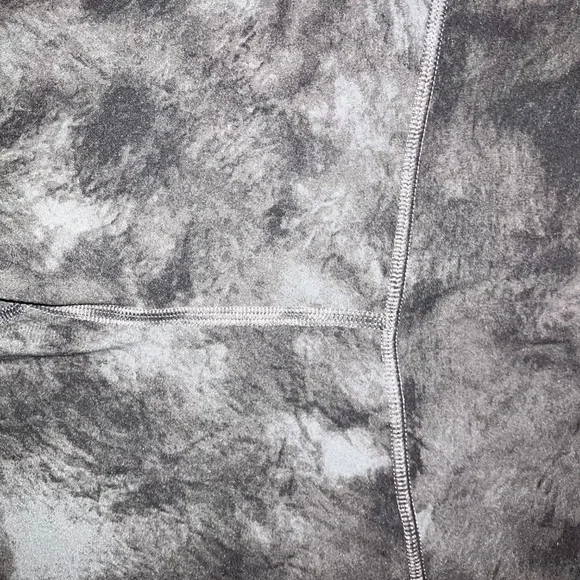 Fitted high rise ankle leggings - Picture 3 of 10